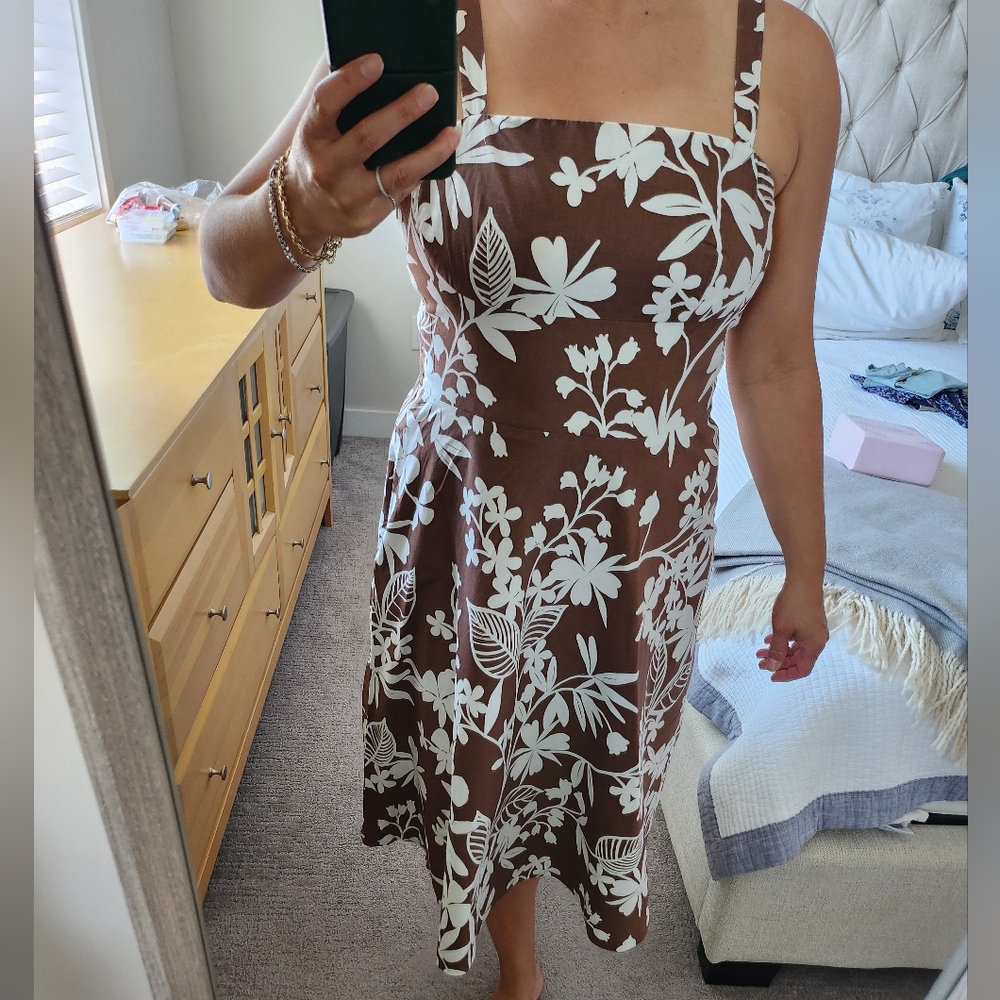 Vintage Brown And White Flower Print Dress